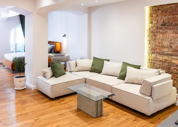 Thome Continental Apartment *